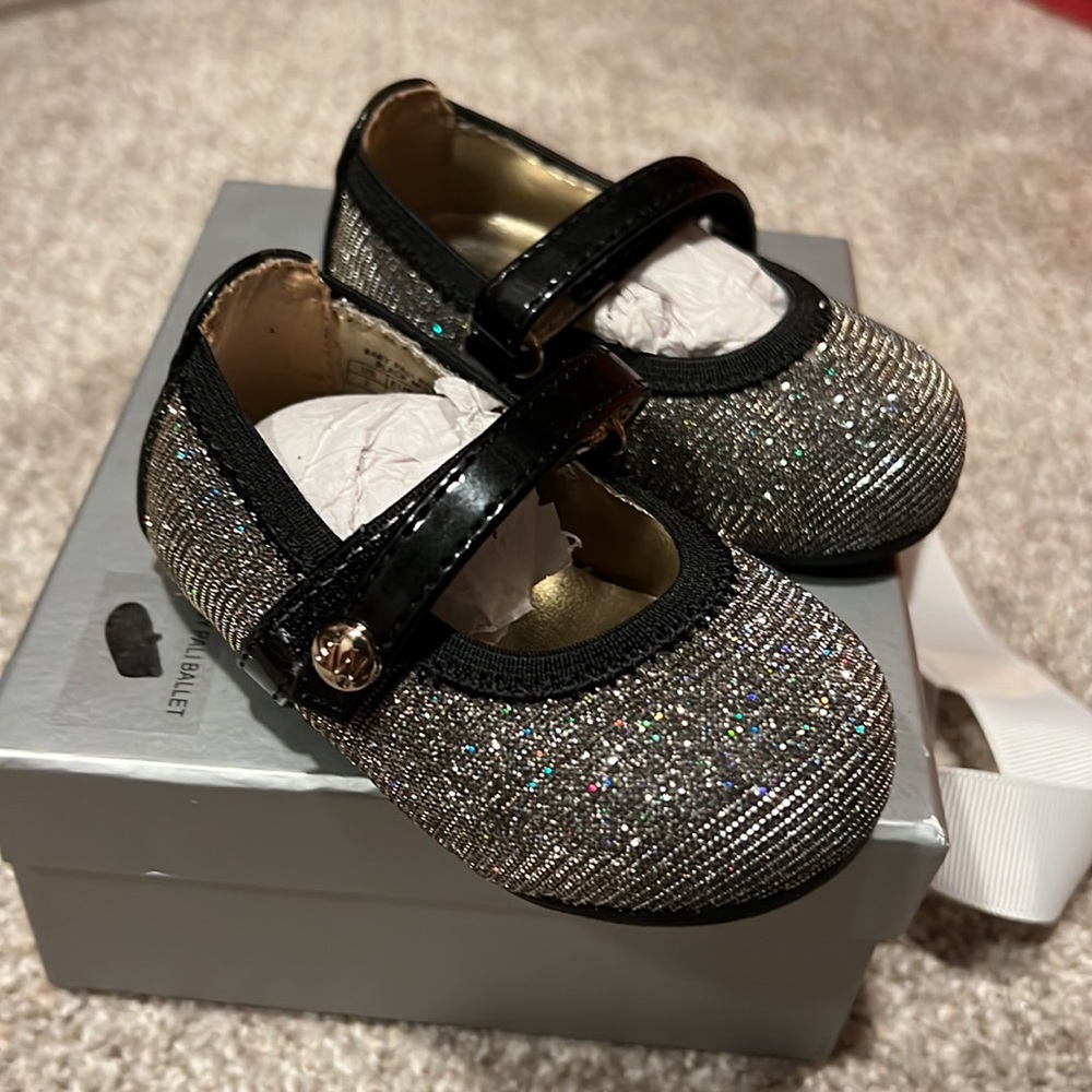 Stuart Weitzman Baby Pali Ballet shoes